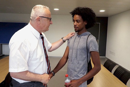 Bild von «DOK»: Auf euch hat hier niemand gewartet – Die Jahre danach