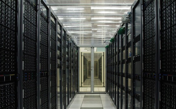 Ein Serverraum, in welchem ganz viele Daten abgespeichert sind